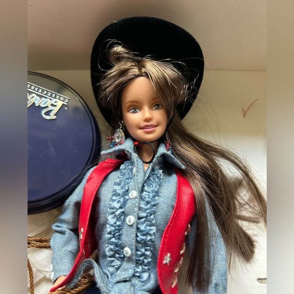 DEBOXED - Lifestyles Of The West Collection Western Plains Barbie Doll - Picture 2 of 5